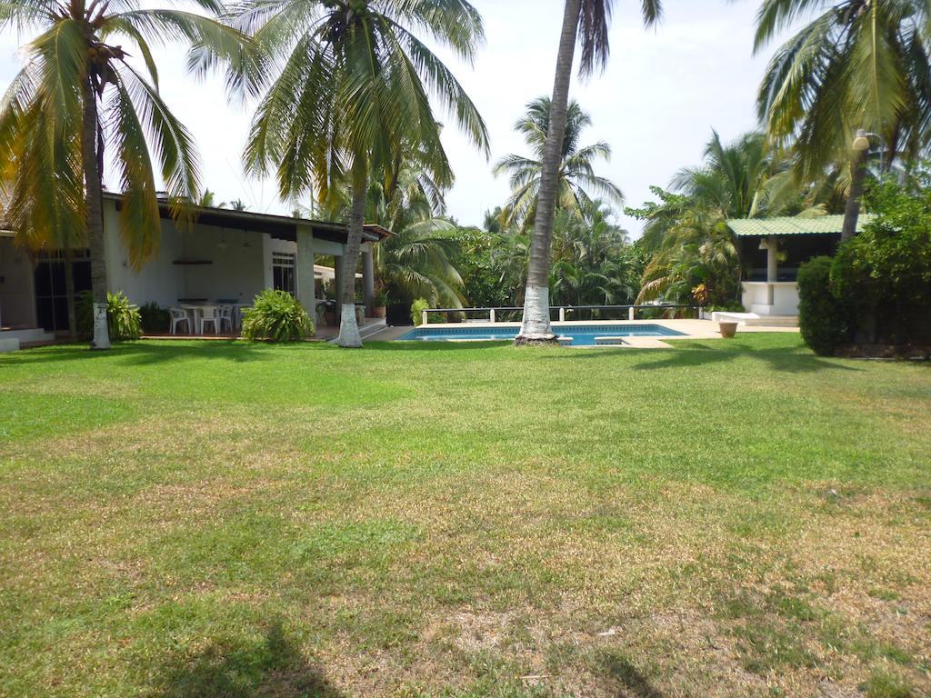 Punta Paraiso Resort Puerto Escondido  Exterior photo